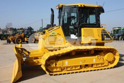 bulldozer_komatsu_400_400