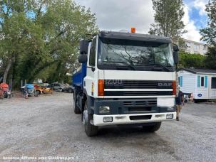 Benne basculante de chantier et de TP DAF CF85