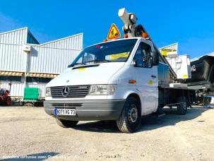 Nacelle MERCEDES CAMION NACELLE Sprinter 208 D 30N (NET DE TVA)