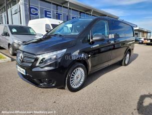 Fourgon avec parois et toit rigide Mercedes Vito