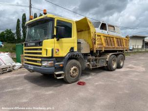 Benne basculante de chantier et de TP Scania 114C 340