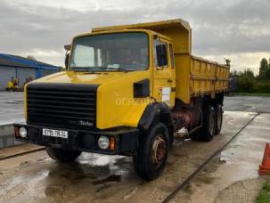 Benne basculante de chantier et de TP Renault C260