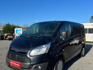 Fourgon avec parois et toit rigide Ford Transit