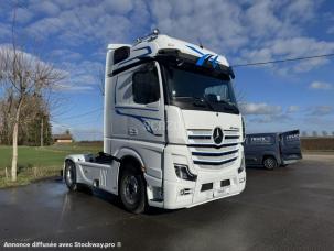 Pour semi-remorque Mercedes Actros