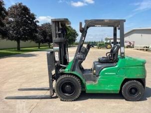  Mitsubishi Chariot élévateur diesel FD30N