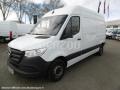 Fourgon avec parois et toit rigide Mercedes Sprinter