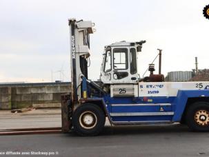 Chariot gros tonnage à fourches Svetruck 25120 45