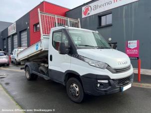 Benne basculante de chantier et de TP Iveco Daily