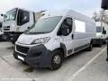 Fourgon avec parois et toit rigide Fiat Ducato