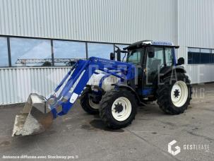 Tracteur agricole Valtra A72