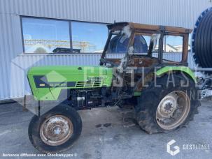 Tracteur agricole DEUTZ D7207