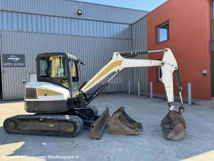 Mini-pelle Bobcat E45