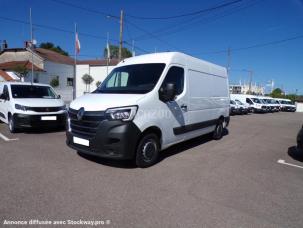 Fourgon avec parois et toit rigide Renault Master