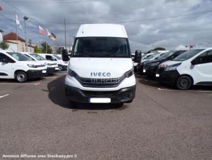 Fourgon avec parois et toit rigide Iveco Daily