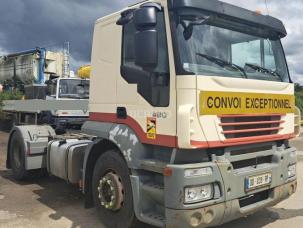 Pour semi-remorque Iveco Stralis