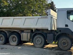 Benne basculante de chantier et de TP Renault Kerax