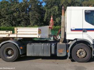 Pour semi-remorque Renault Premium Lander