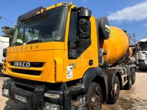 Bétonnière Iveco TRAKKER 450 EEV