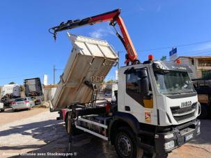 Benne basculante de chantier et de TP Iveco TRAKKER 360