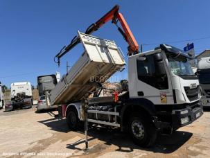 Benne basculante de chantier et de TP Iveco TRAKKER 360