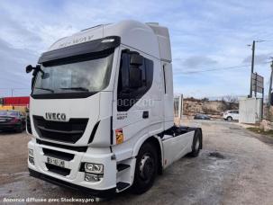 Pour semi-remorque Iveco Stralis