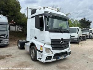 Pour semi-remorque Mercedes Actros