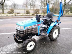 Tracteur agricole Iseki TM215