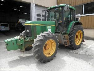 Tracteur agricole John Deere