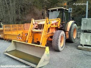 Tracteur agricole John Deere 6220 4X4