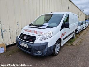 Fourgon avec parois et toit rigide Fiat Scudo