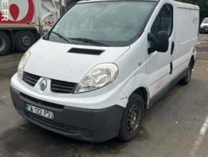 Fourgon avec parois et toit rigide Renault Trafic