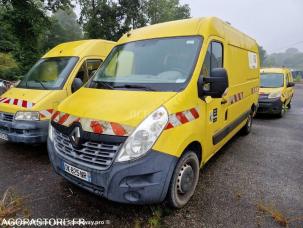 Fourgon avec parois et toit rigide Renault Master