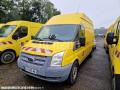 Fourgon avec parois et toit rigide Ford Transit