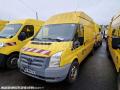 Fourgon avec parois et toit rigide Ford Transit