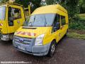 Fourgon avec parois et toit rigide Ford Transit