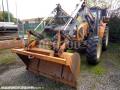 Tracteur agricole Renault CERES335X