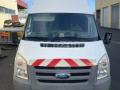 Fourgon avec parois et toit rigide Ford Transit