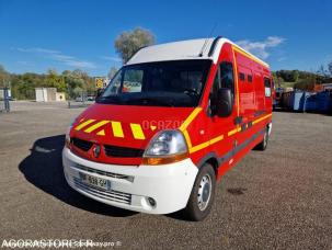 Fourgon avec parois et toit rigide Renault Master