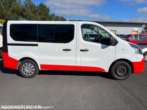 Ambulance (pour personne couchée) Renault TR