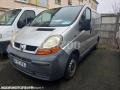 Fourgon avec parois et toit rigide Renault Trafic