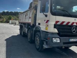 Benne basculante de chantier et de TP Mercedes ACTROS 3236