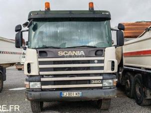 Benne basculante de chantier et de TP Scania 114