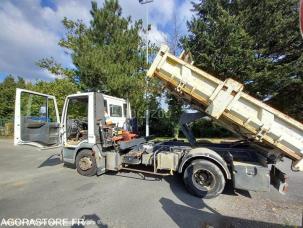 Benne basculante de chantier et de TP Iveco 100E17