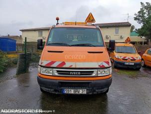 Benne basculante de chantier et de TP Iveco 35S12