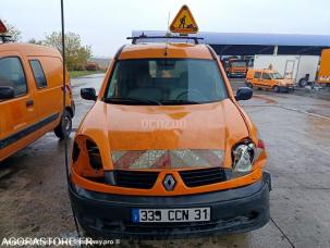 Fourgon avec parois et toit rigide Renault Kangoo