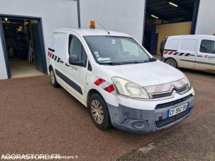 Fourgon avec parois et toit rigide Citroën Berlingo