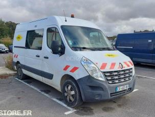 Fourgon avec parois et toit rigide Renault Master