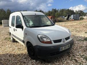 Fourgon avec parois et toit rigide Renault Kangoo