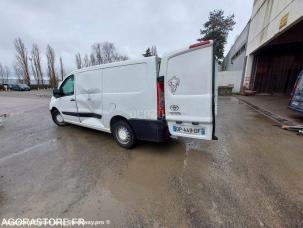 Fourgon avec parois et toit rigide Toyota PROACE