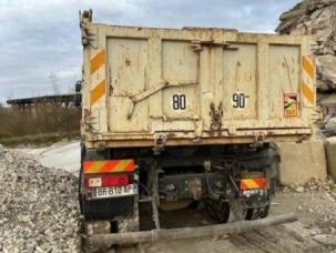 Benne basculante de chantier et de TP Renault Kerax